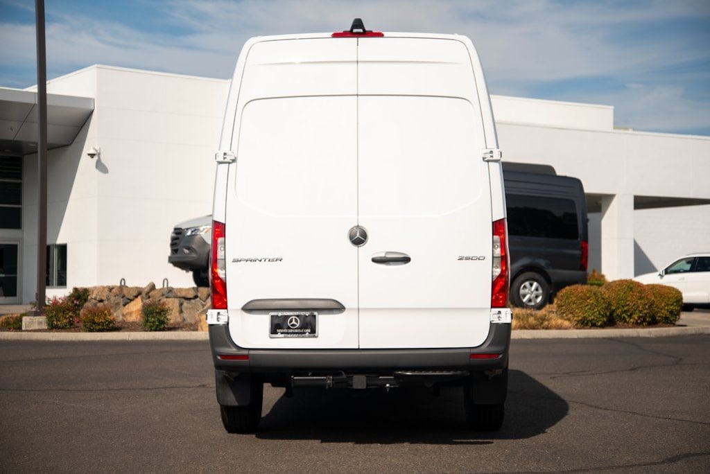 New 2026 Mercedes-Benz Sprinter 2500 Standard Roof 4-Cyl Diesel Van Cargo Van