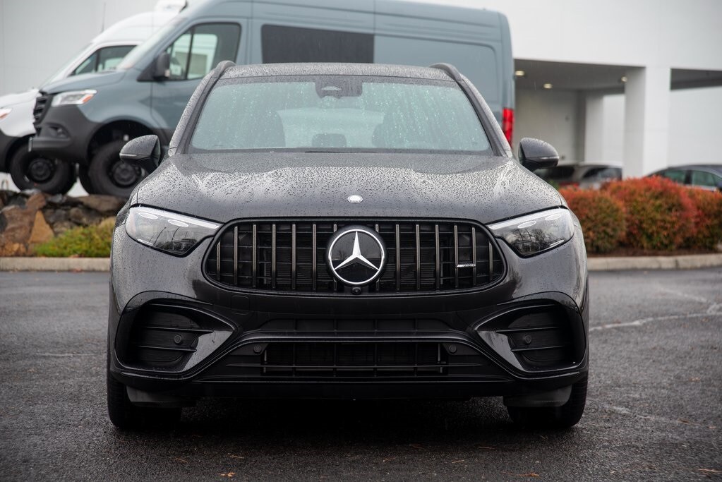 2025 Mercedes Benz GLC 43 AMG photo 2