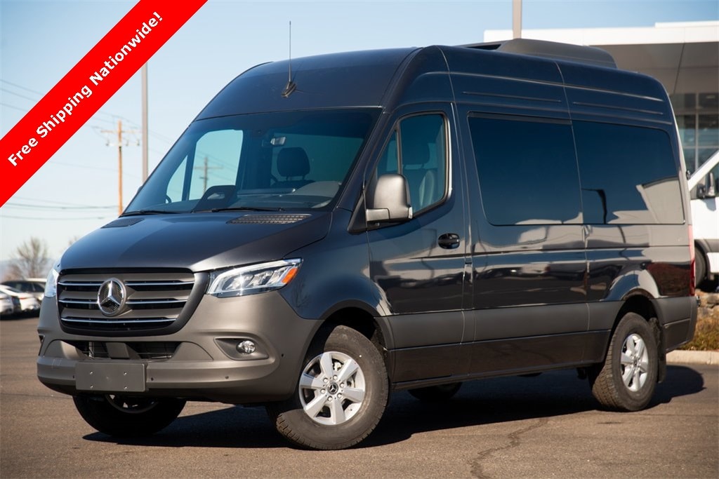 New 2025 Mercedes-Benz Sprinter 2500 Standard Roof 4-Cyl Diesel HO Van Passenger Van