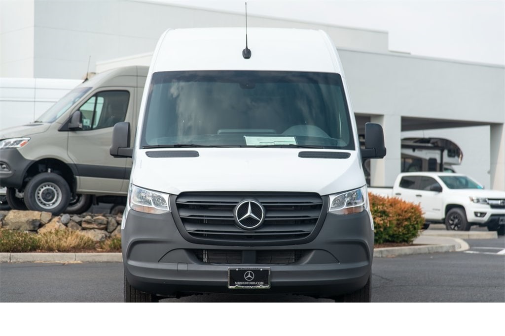 New 2024 Mercedes-Benz Sprinter 2500 High Roof 4-Cyl Diesel Van
