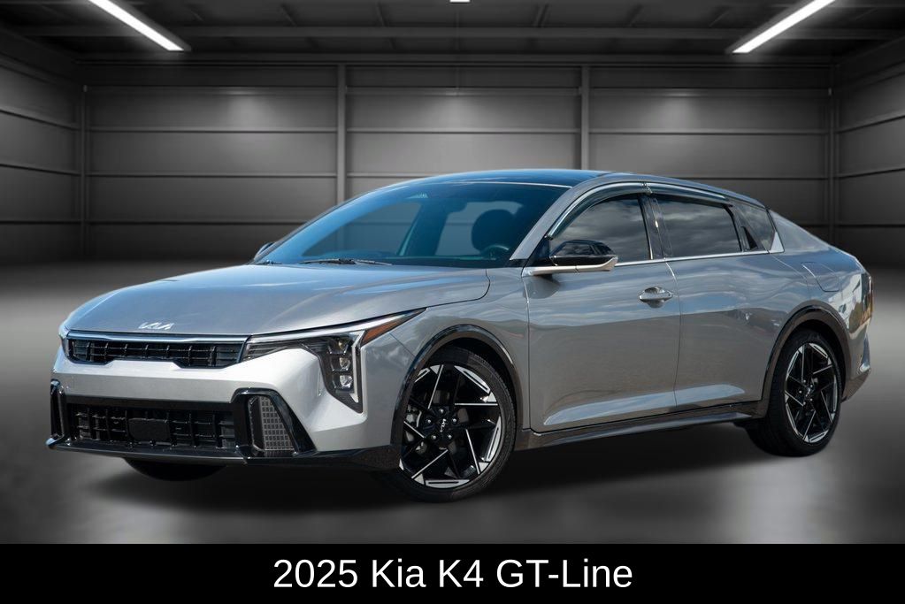2025 Kia K4 GT-Line