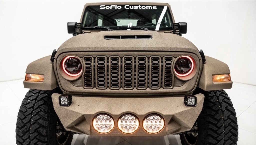 2025 Jeep Wrangler Sport photo 3