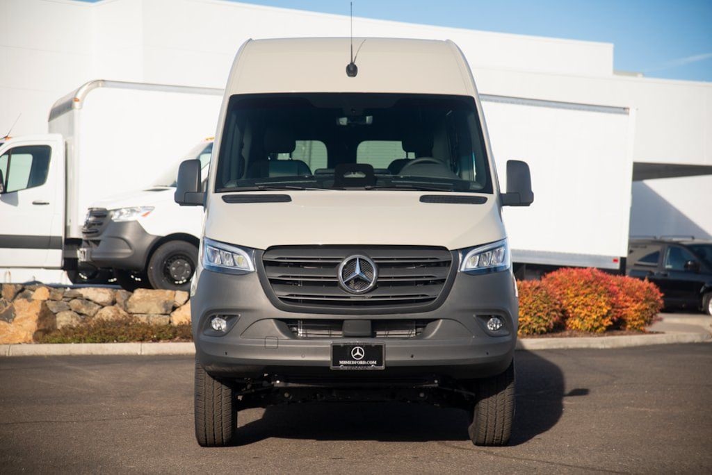 New 2025 Mercedes-Benz Sprinter 2500 Standard Roof 4-Cyl Diesel HO Van Cargo Van
