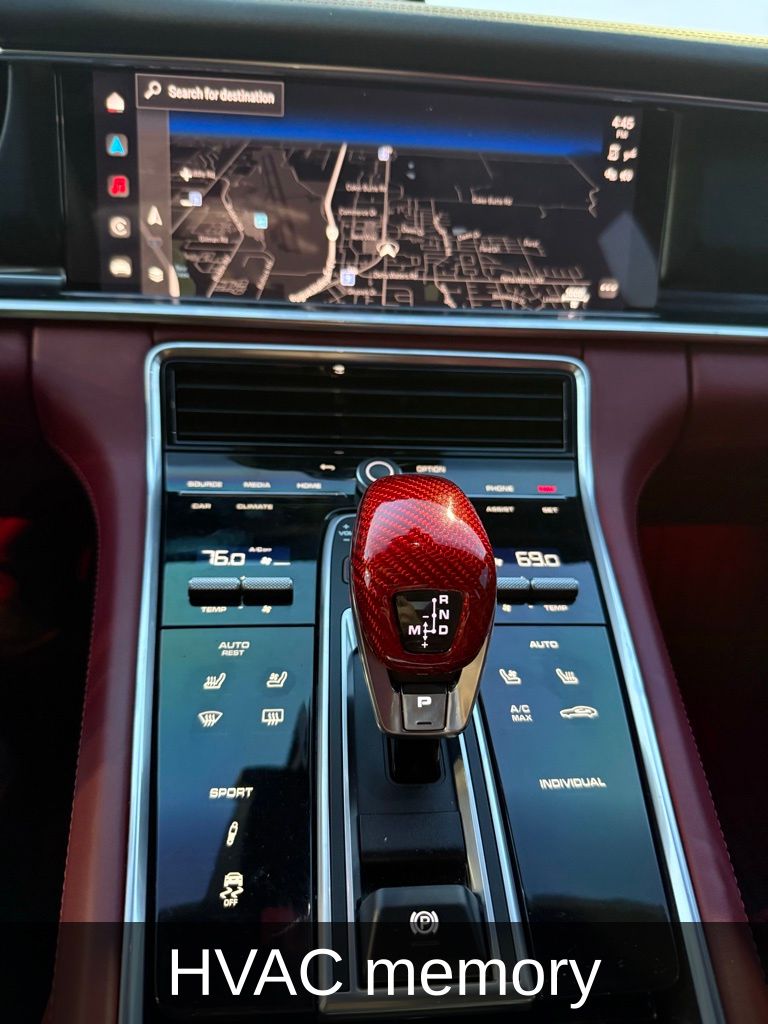 2022 Porsche Panamera Platinum photo 4