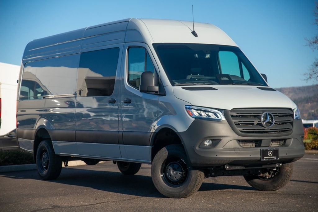 New 2025 Mercedes-Benz Sprinter 2500 High Roof 4-Cyl Diesel HO Van Cargo Van