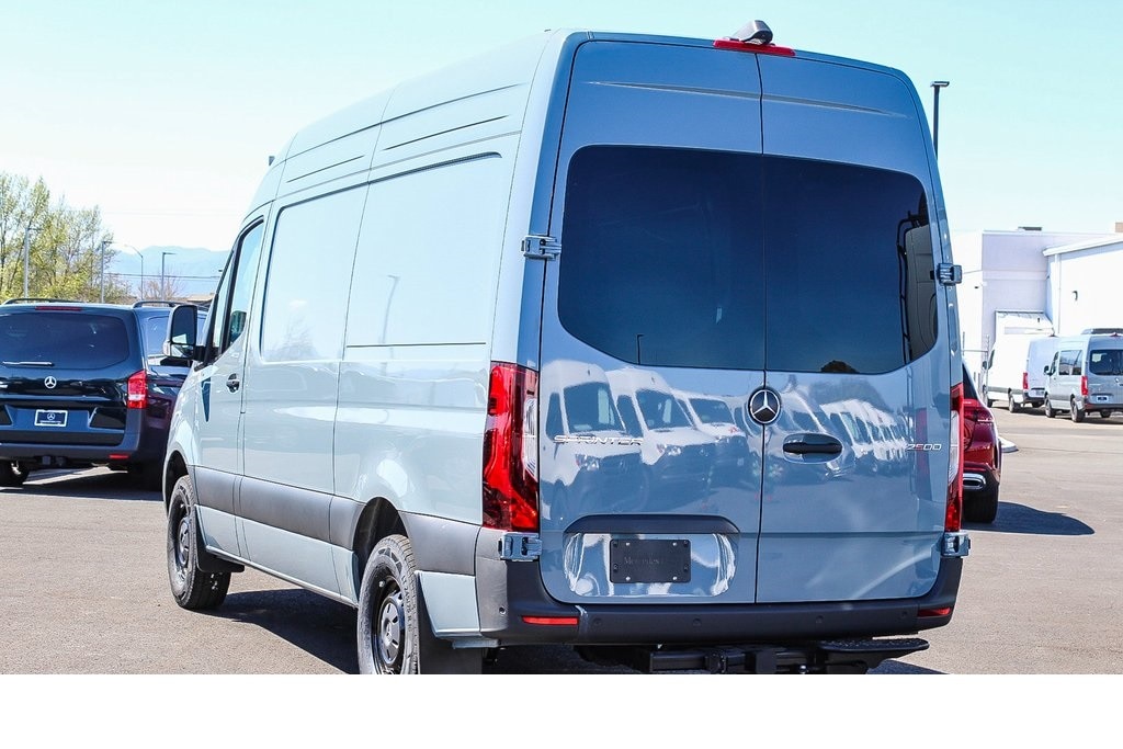 New 2024 Mercedes-Benz Sprinter 2500 Standard Roof 4-Cyl Diesel HO Van