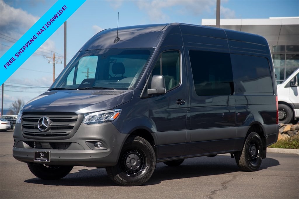 New 2025 Mercedes-Benz Sprinter 2500 Standard Roof 4-Cyl Diesel HO Van Crew Van