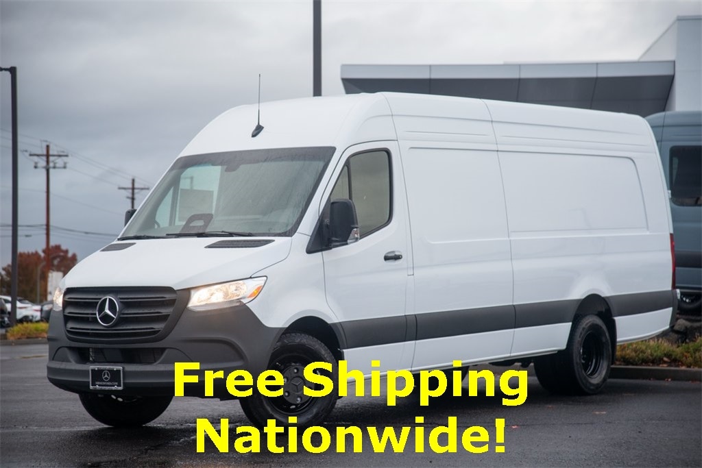 New 2025 Mercedes-Benz Sprinter 4500 High Roof 4-Cyl Diesel HO Van Extended Cargo Van