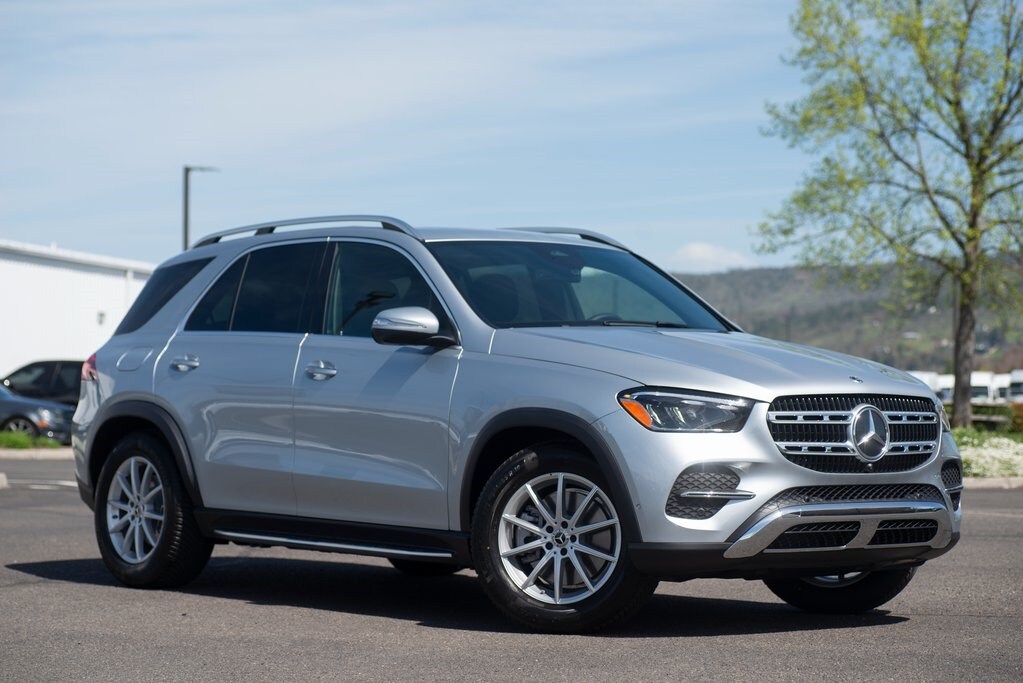 2025 Mercedes Benz GLE 450 4MATIC photo 3