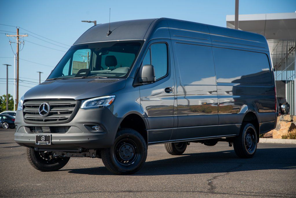 2025 Mercedes-Benz Sprinter 2500 Van Cargo Van 