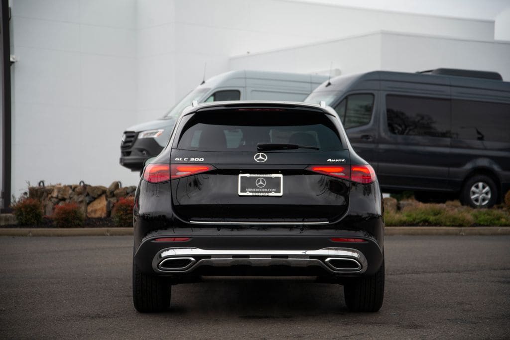 New 2026 Mercedes-Benz GLC 300 4MATIC SUV