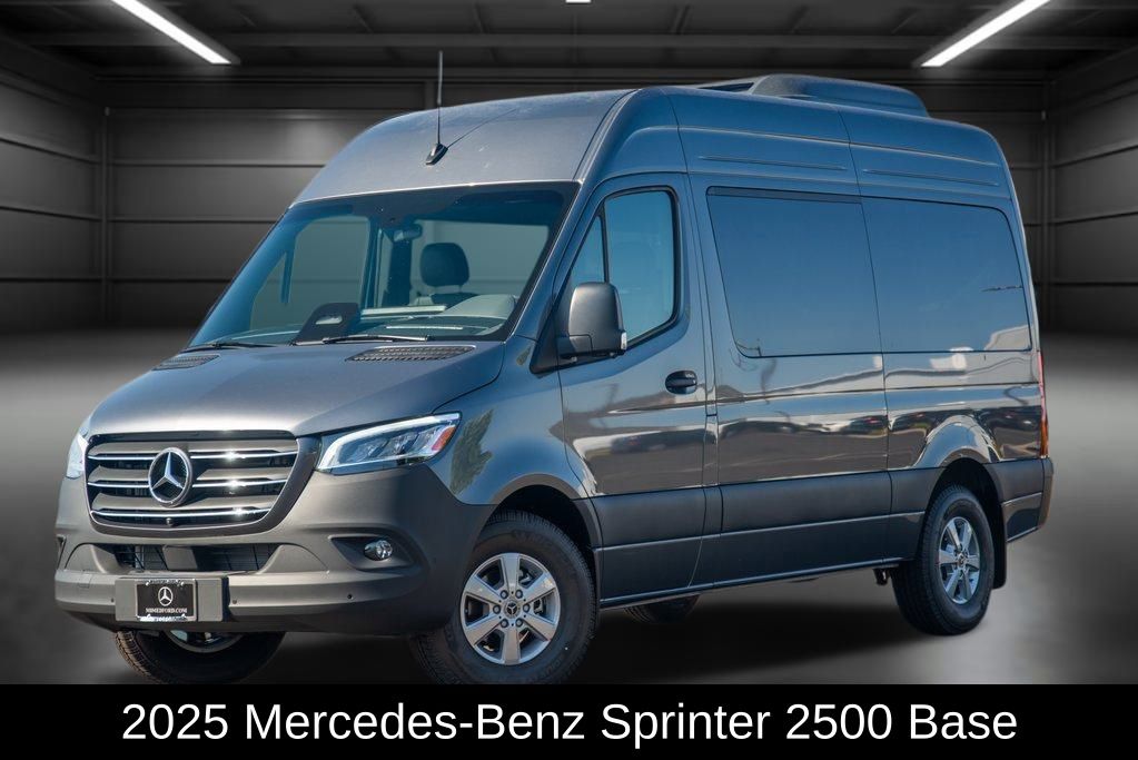 2025 Mercedes-Benz Sprinter Sprinter 2500's photo