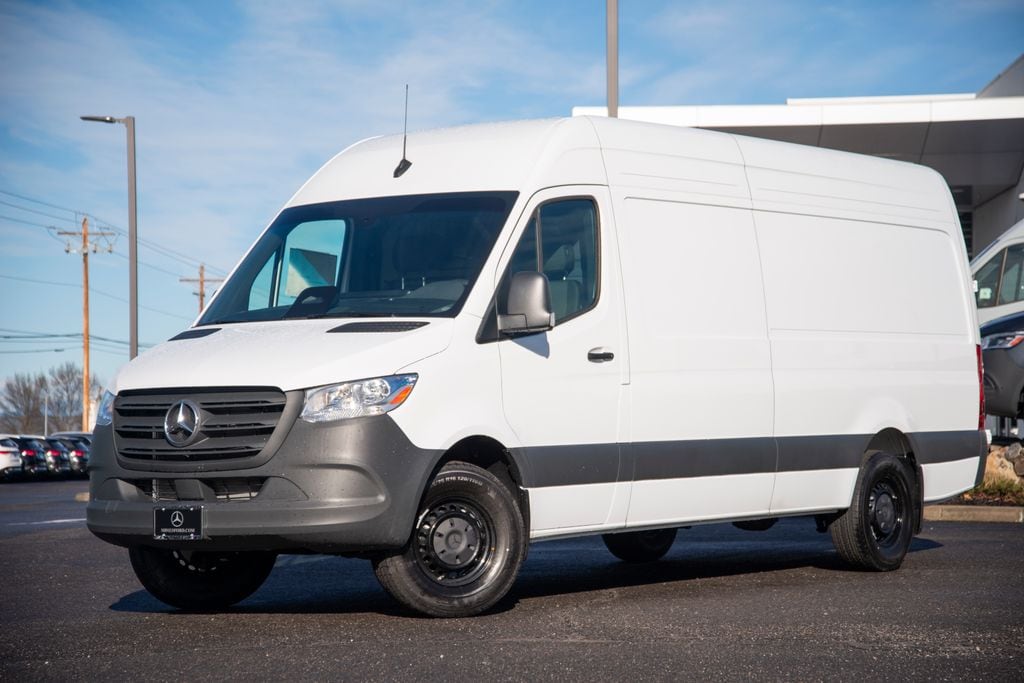 2026 Mercedes-Benz Sprinter Cargo Van Base's photo