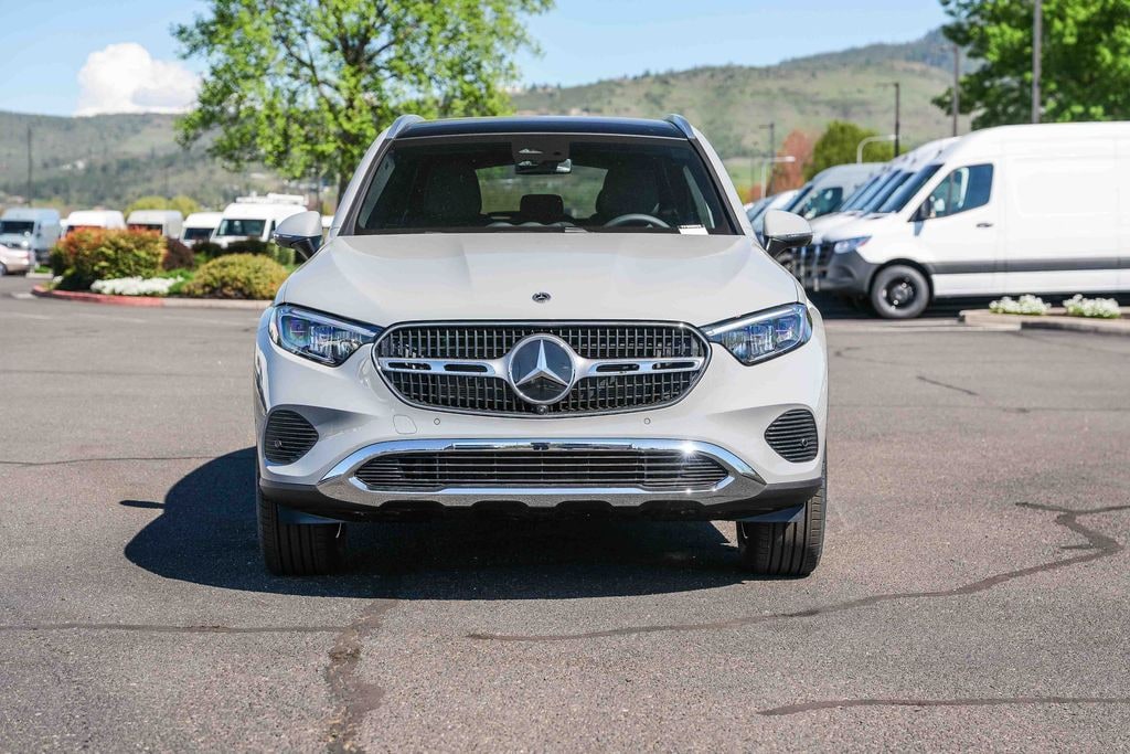 New 2026 Mercedes-Benz GLC 300 4MATIC SUV