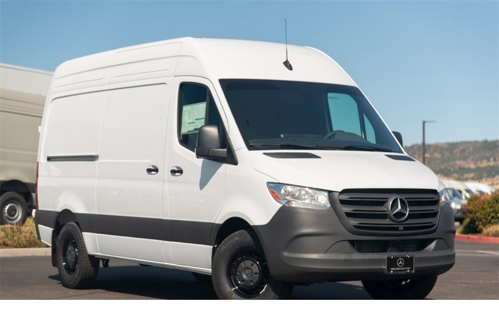New 2024 Mercedes-Benz Sprinter 2500 Standard Roof 4-Cyl Diesel HO Van