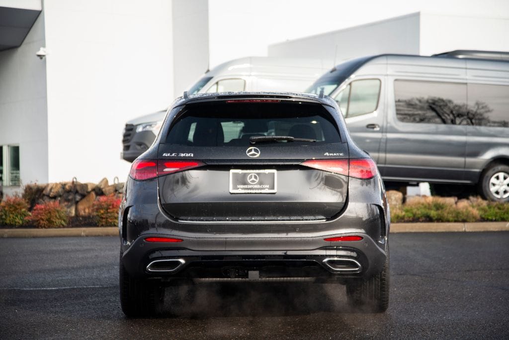New 2026 Mercedes-Benz GLC 300 4MATIC SUV