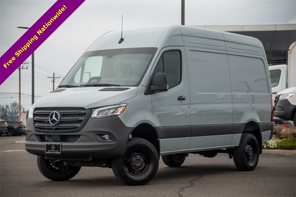 New 2025 Mercedes-Benz Sprinter 2500 Standard Roof 4-Cyl Diesel HO Van Cargo Van