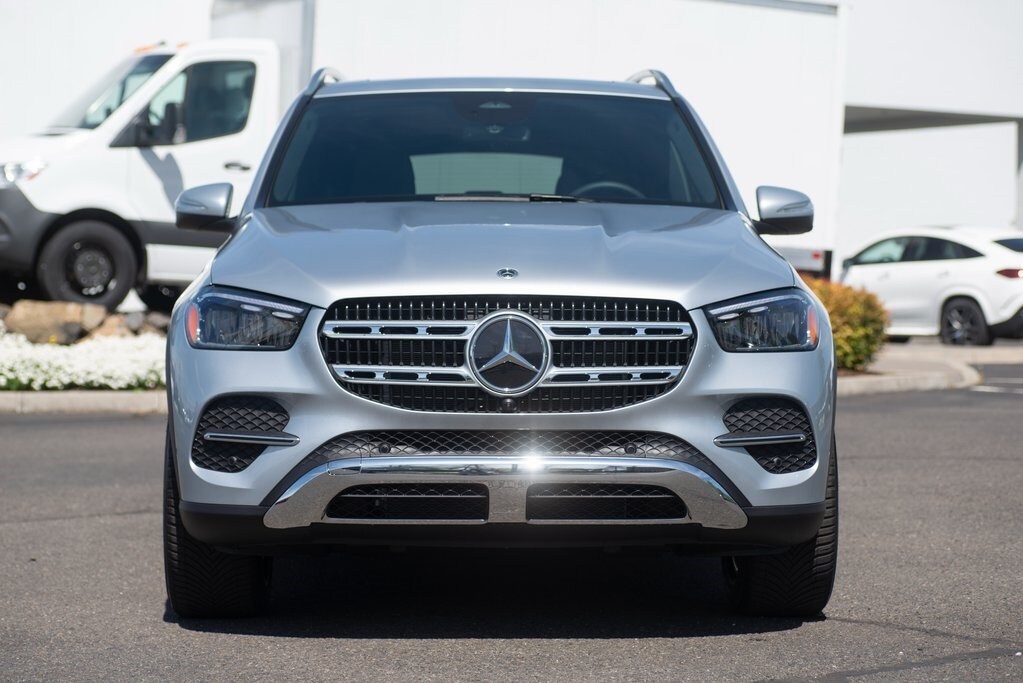 2025 Mercedes Benz GLE 450 4MATIC photo 2