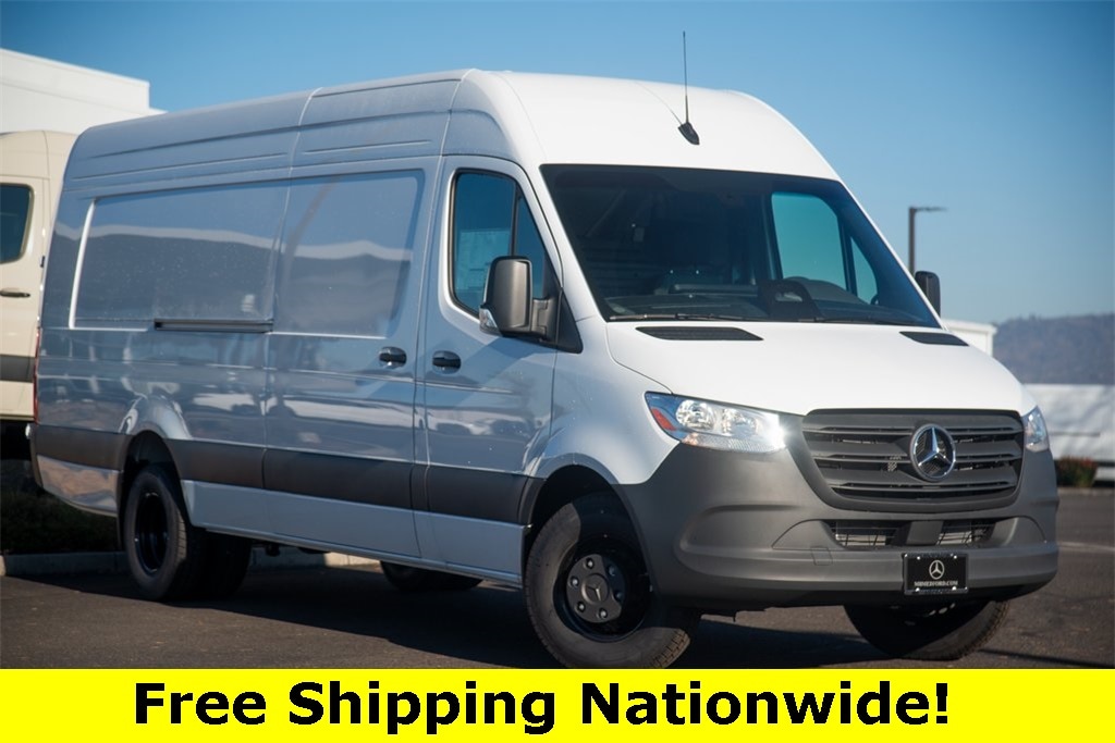 New 2025 Mercedes-Benz Sprinter 4500 High Roof 4-Cyl Diesel HO Van Extended Cargo Van