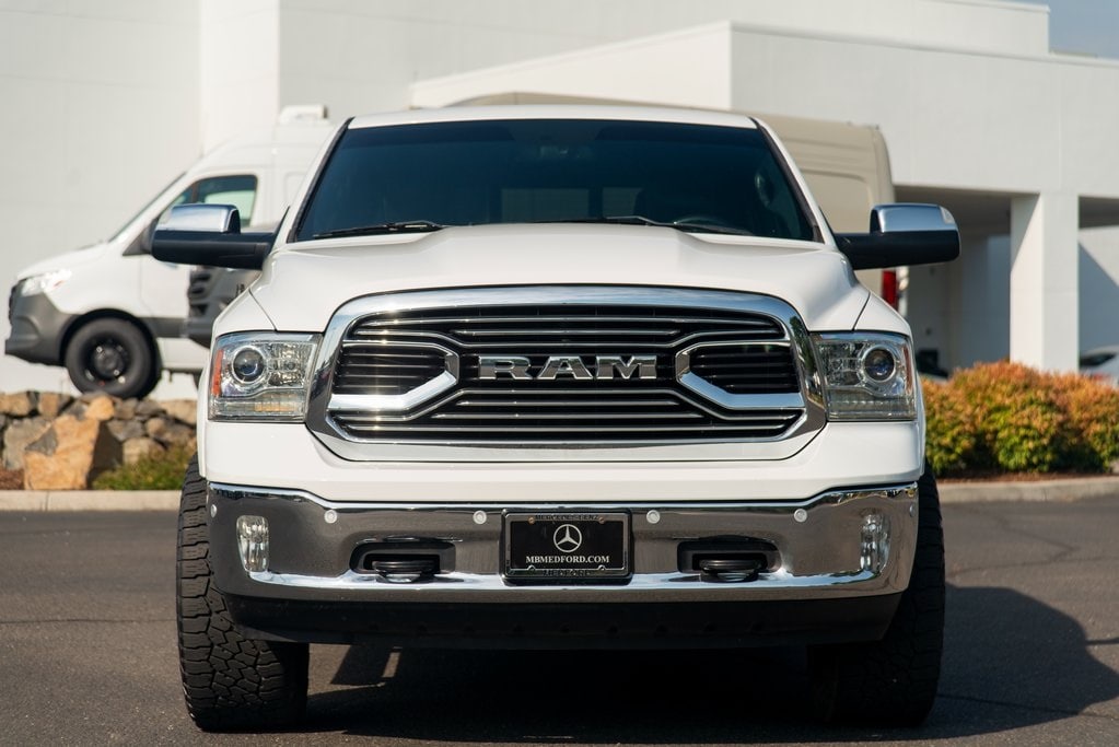 Used 2018 RAM Ram 1500 Pickup Laramie Limited with VIN 1C6RR7PT0JS194662 for sale in Medford, OR