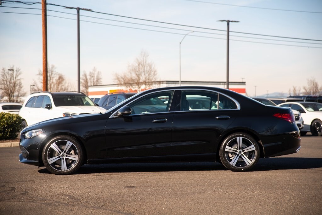 2025 Mercedes Benz C 300 4MATIC photo 4