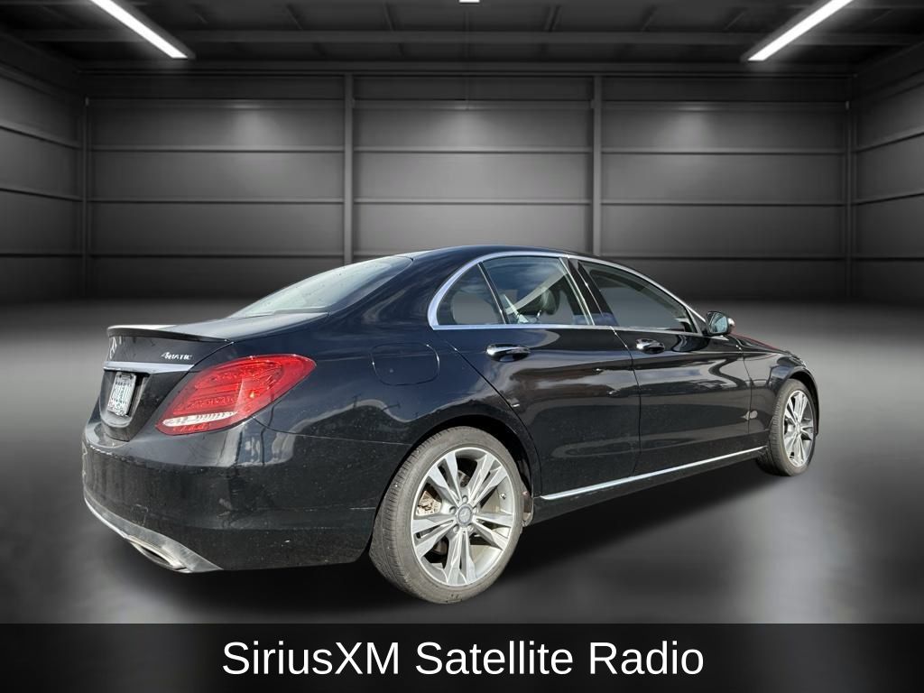 2015 Mercedes Benz C 300 4MATIC photo 4