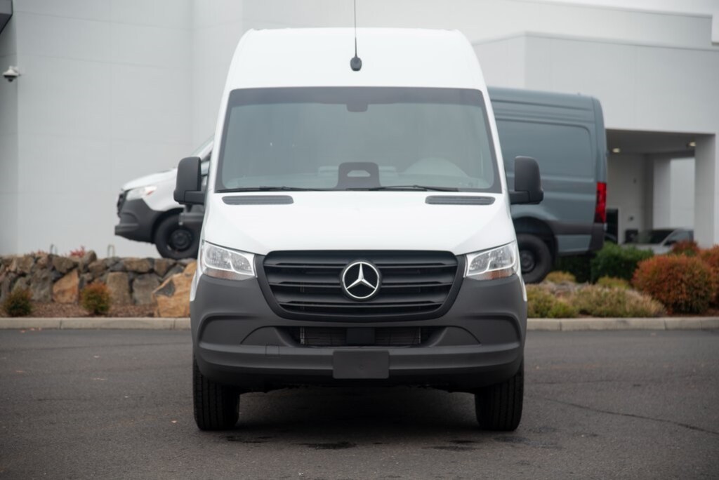 New 2025 Mercedes-Benz Sprinter 2500 High Roof 4-Cyl Diesel Van Cargo Van