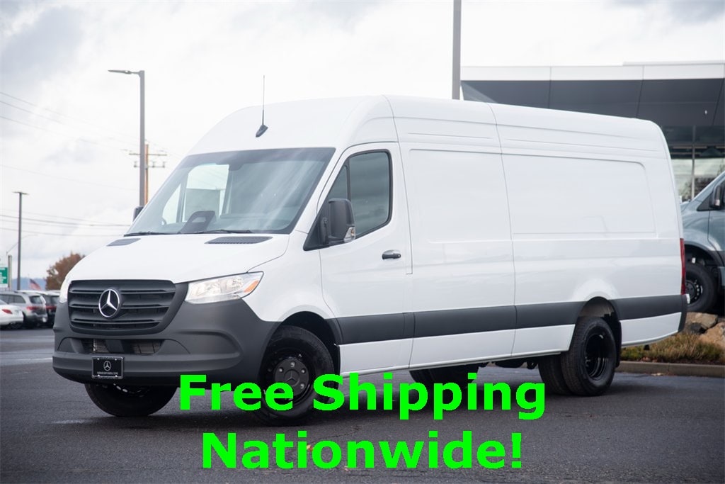 New 2025 Mercedes-Benz Sprinter 4500 High Roof 4-Cyl Diesel HO Van Extended Cargo Van