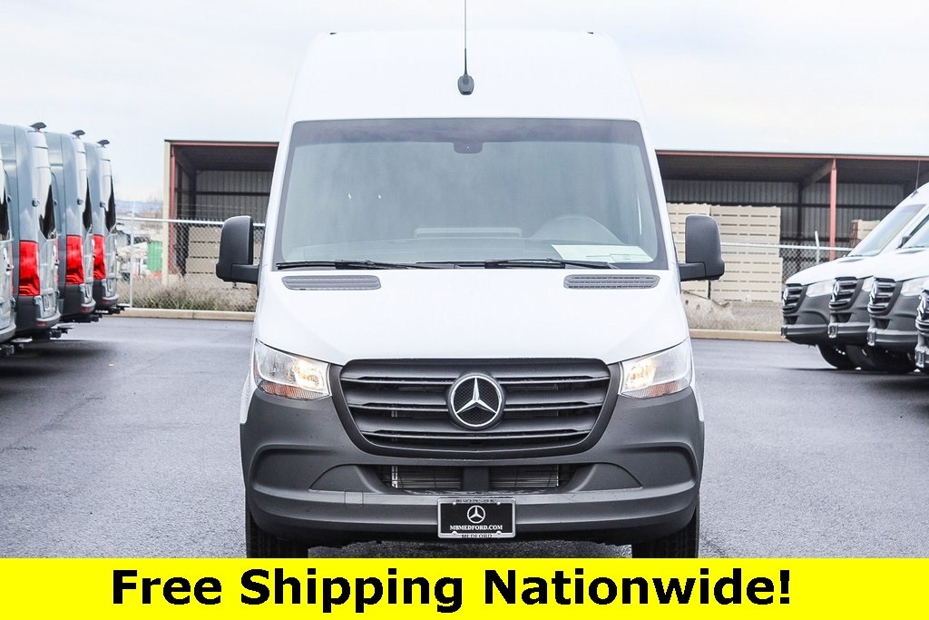New 2024 Mercedes-Benz Sprinter 2500 Standard Roof 4-Cyl Diesel Van