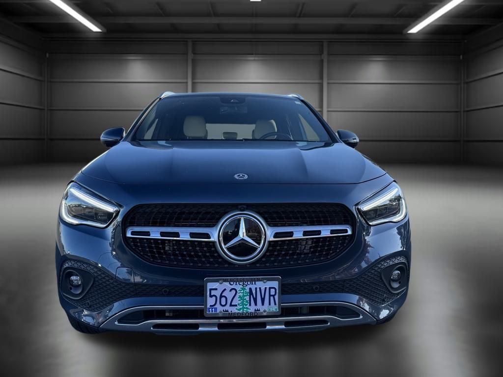 2023 Mercedes Benz GLA 250 4MATIC photo 3