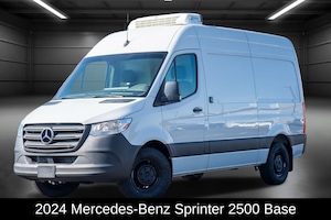 2024 Mercedes-Benz Sprinter 2500 Cargo 144 WB Cargo Van