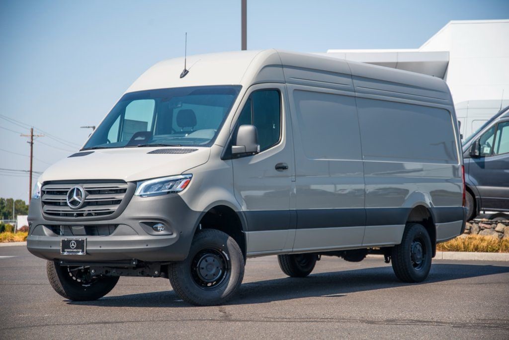 New 2025 Mercedes-Benz Sprinter 2500 High Roof 4-Cyl Diesel HO Van Cargo Van