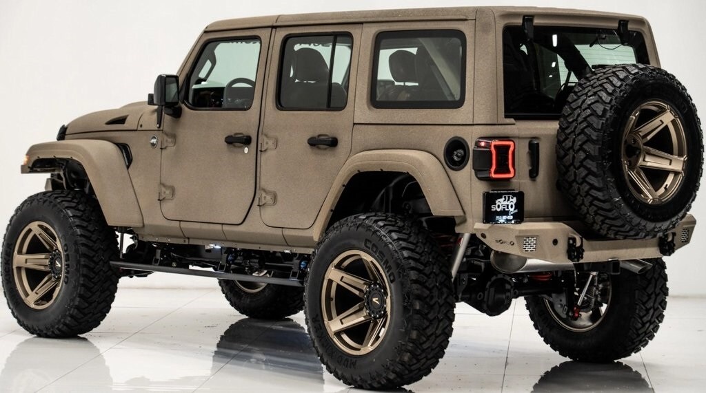 2025 Jeep Wrangler Sport photo 4