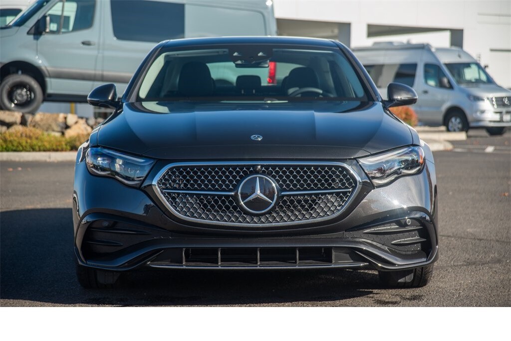 2025 Mercedes Benz E 350 Sedan photo 2