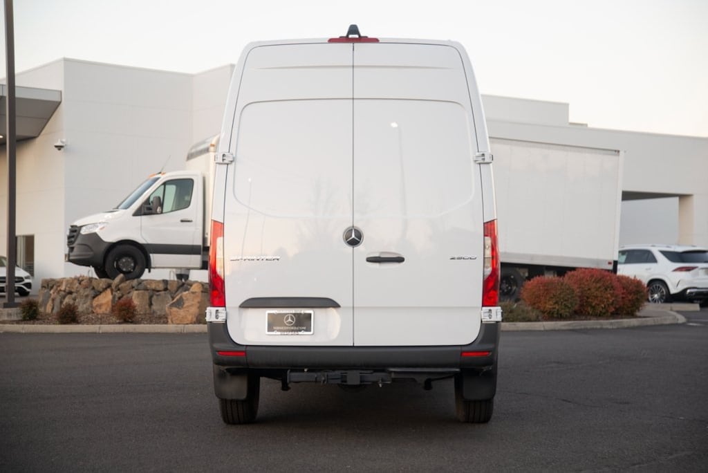 New 2025 Mercedes-Benz Sprinter 2500 Standard Roof 4-Cyl Diesel Van Cargo Van