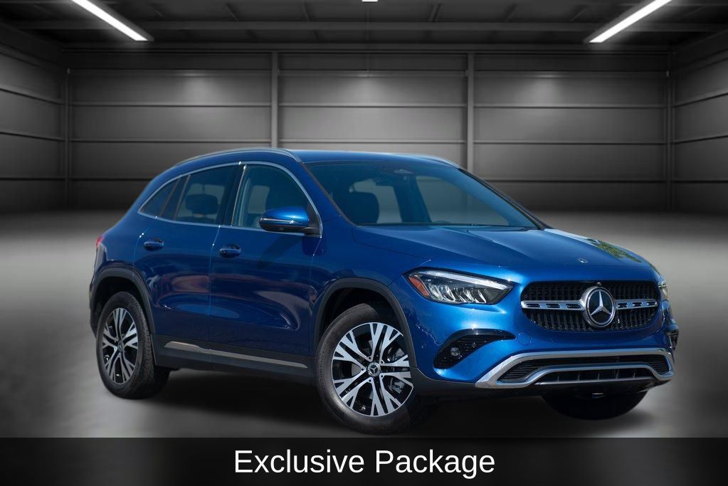 2025 Mercedes Benz GLA 250 4MATIC photo 3