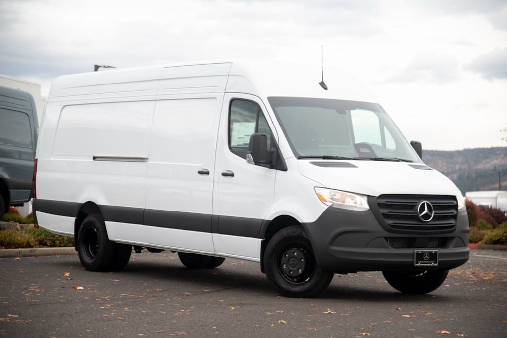 New 2025 Mercedes-Benz Sprinter 3500XD High Roof 4-Cyl Diesel HO Van Extended Cargo Van