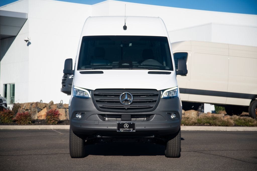 New 2026 Mercedes-Benz Sprinter 2500 Standard Roof 4-Cyl Diesel HO Van Cargo Van
