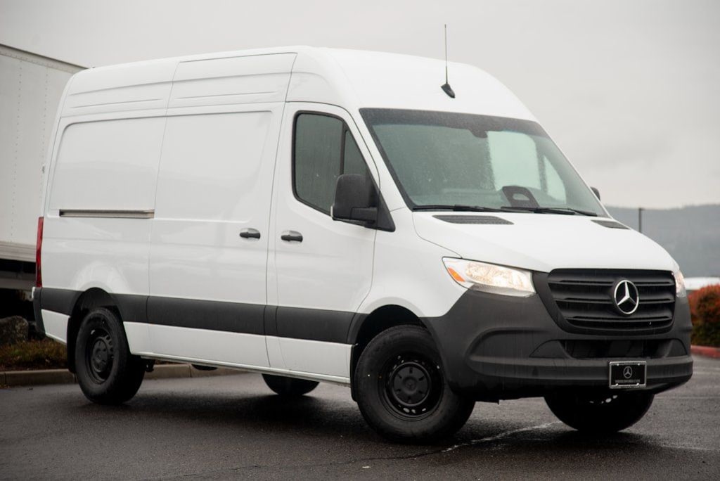 New 2025 Mercedes-Benz Sprinter 2500 Standard Roof 4-Cyl Diesel HO Van Cargo Van