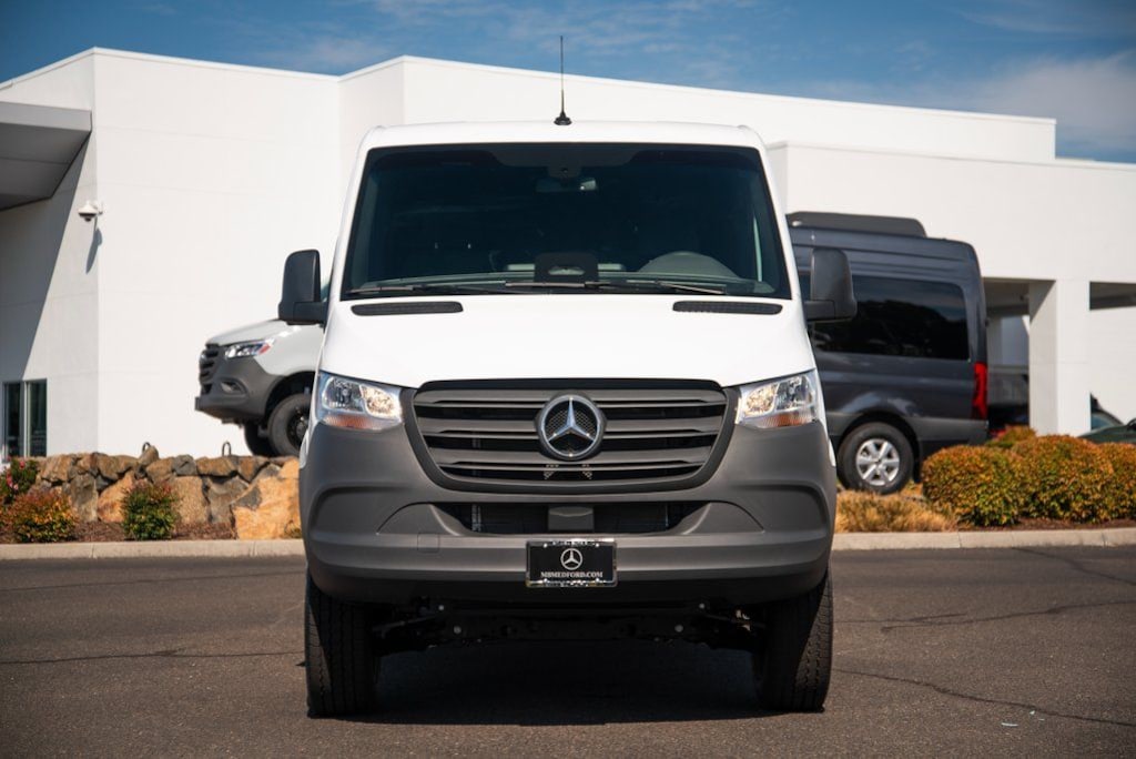 New 2025 Mercedes-Benz Sprinter 2500 Standard Roof 4-Cyl Diesel HO Van Cargo Van