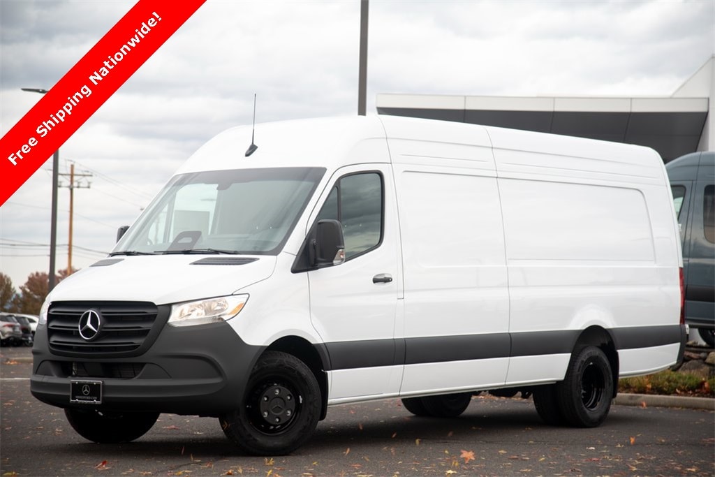 New 2025 Mercedes-Benz Sprinter 3500XD High Roof 4-Cyl Diesel HO Van Extended Cargo Van
