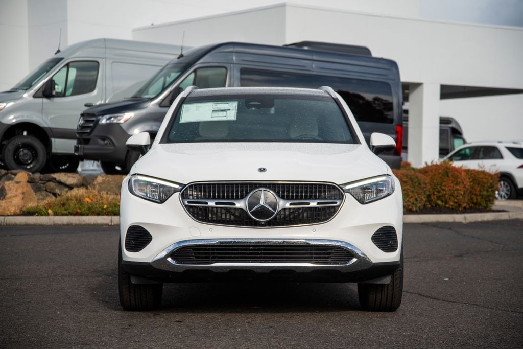 New 2026 Mercedes-Benz GLC 300 4MATIC SUV
