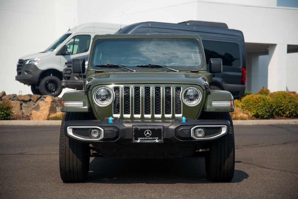 2023 Jeep Wrangler Sahara 4xe photo 2