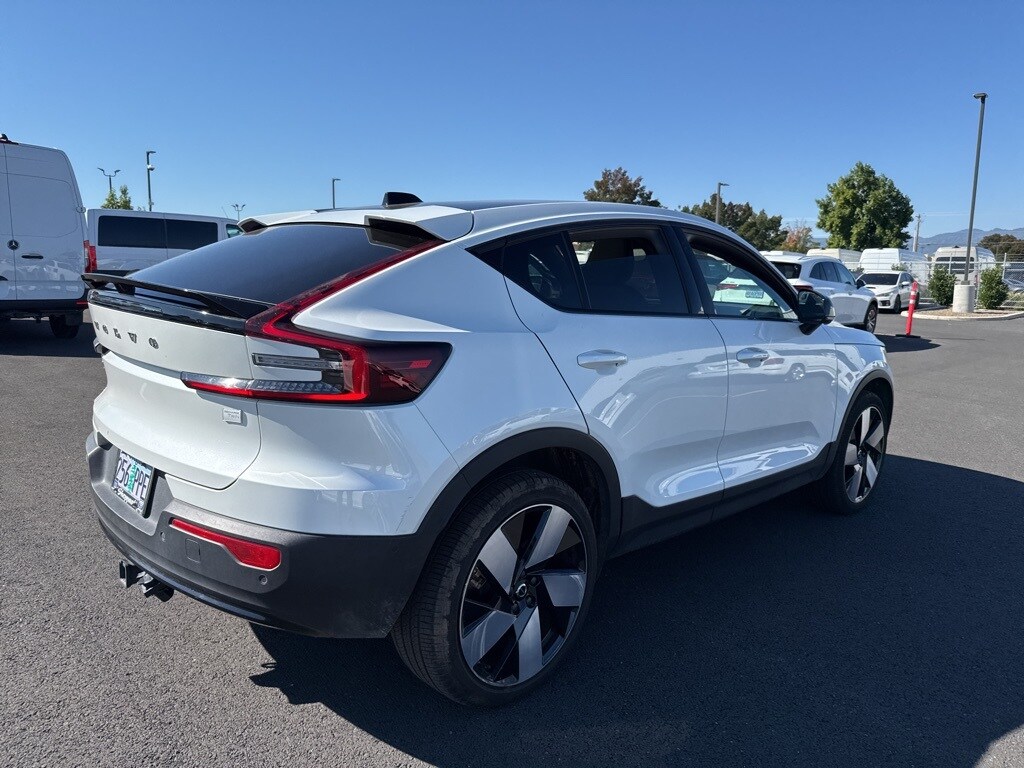 2023 Volvo C40 Recharge Ultimate photo 4