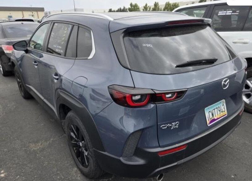 2024 Mazda CX-50 2.5 S Preferred photo 4