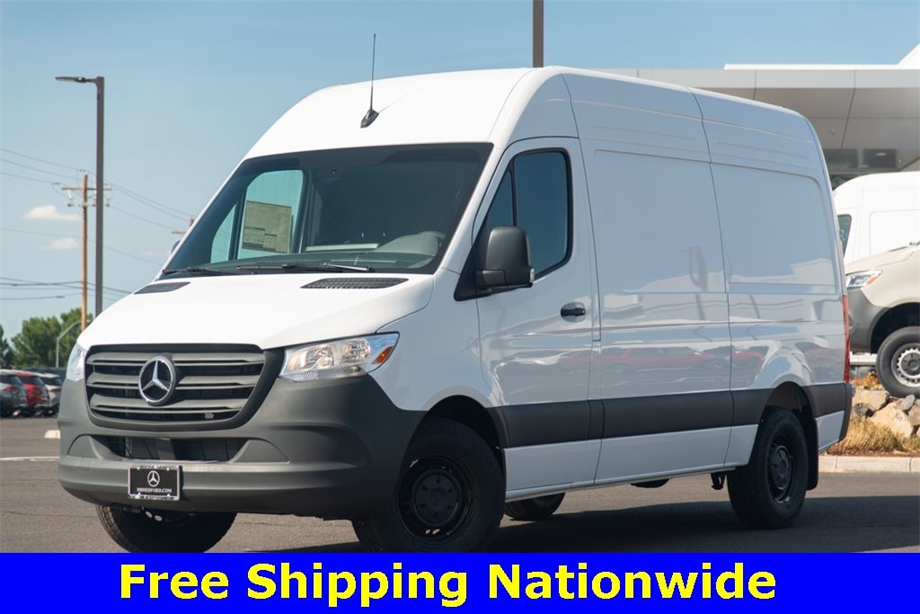 New 2024 Mercedes-Benz Sprinter 2500 Standard Roof 4-Cyl Diesel HO Van