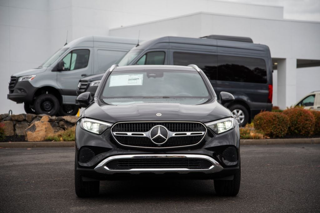 New 2026 Mercedes-Benz GLC 300 4MATIC SUV