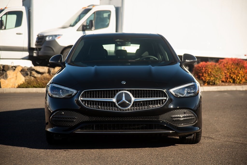 2025 Mercedes Benz C 300 4MATIC photo 2