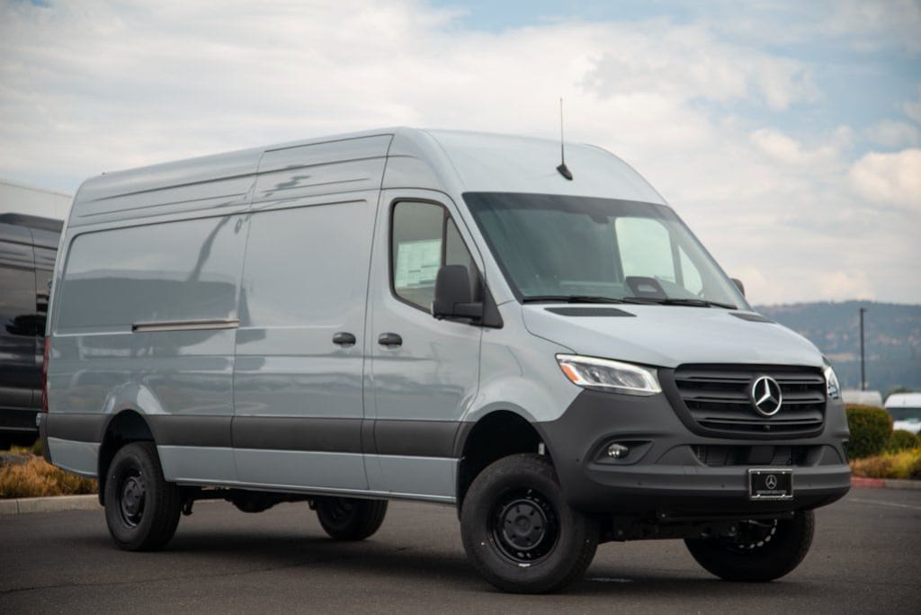 New 2025 Mercedes-Benz Sprinter 2500 High Roof 4-Cyl Diesel HO Van Cargo Van