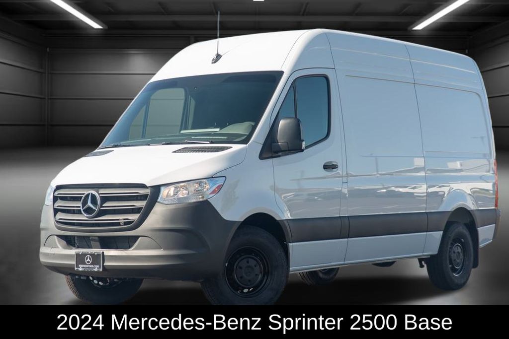 2024 Mercedes-Benz Sprinter Cargo Van Base's photo